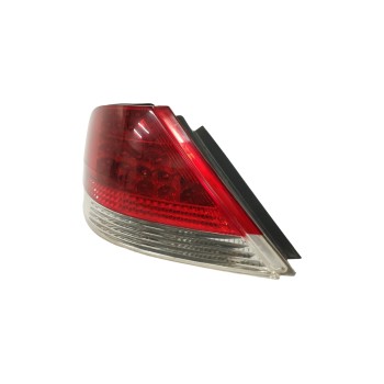 PILOTO TRASERO IZQUIERDO 63217164735 