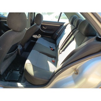 peugeot 406 (8b) del año 2003