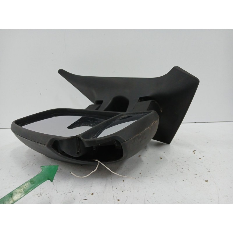 RETROVISOR IZQUIERDO