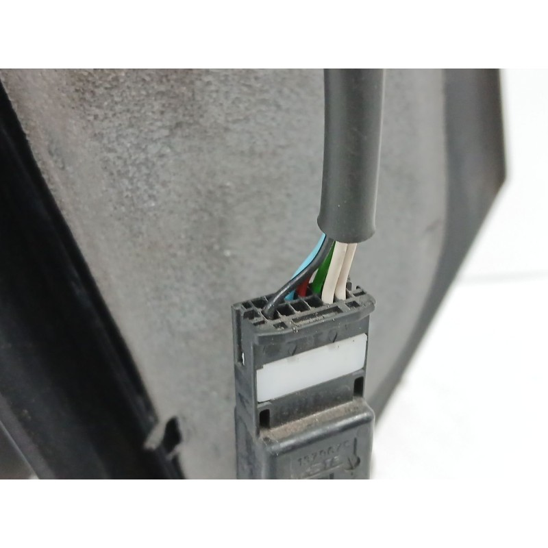 RETROVISOR IZQUIERDO