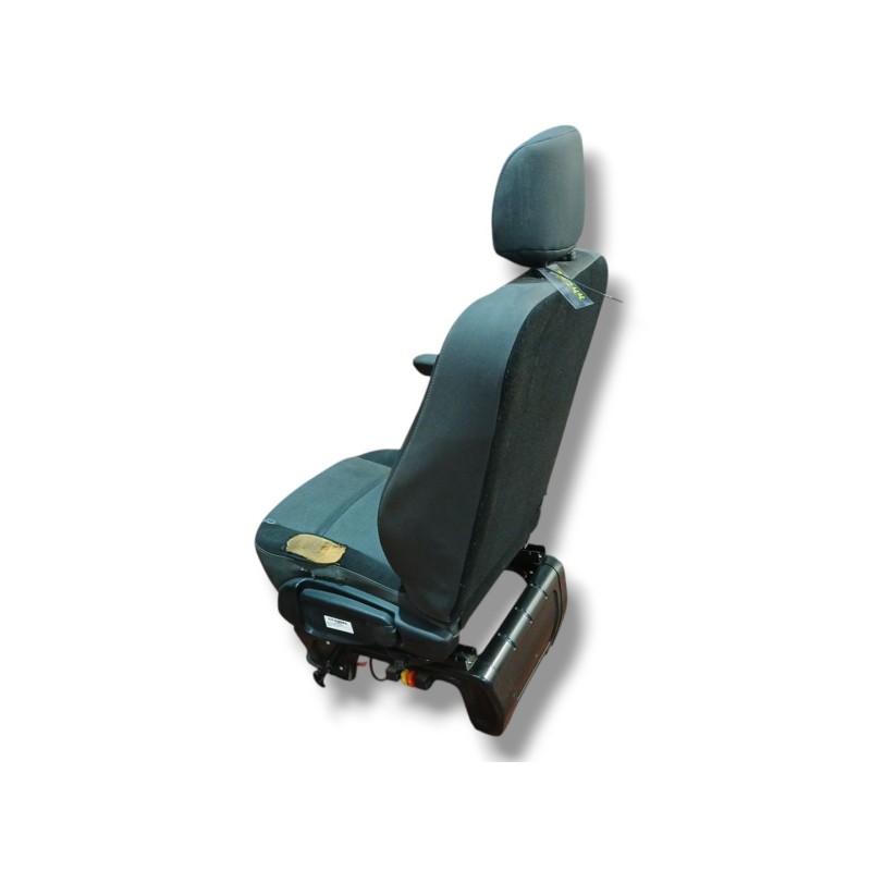 ASIENTO DELANTERO IZQUIERDO