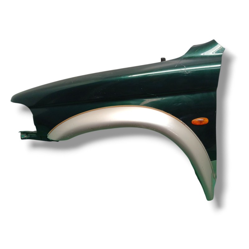 Recambio de aleta delantera izquierda para mitsubishi montero sport i (k7_, k9_) 2.5 td (k94w) referencia OEM IAM MR508035  