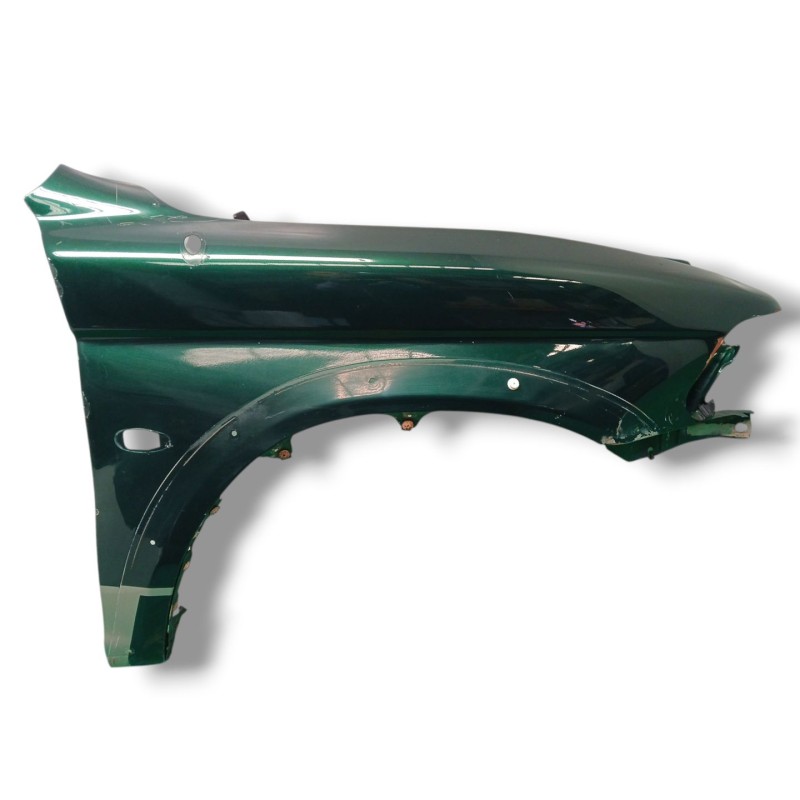 Recambio de aleta delantera derecha para mitsubishi montero sport i (k7_, k9_) 2.5 td (k94w) referencia OEM IAM MR508026  