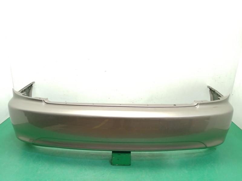 Recambio de paragolpes trasero para kia carens 1.8 16v cat referencia OEM IAM 0K2C0  