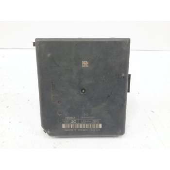 Recambio de caja reles / fusibles para renault master iii autobús (jv) 2.3 dci 145 fwd (jv0f, jv0s, jv0t) referencia OEM IAM 284