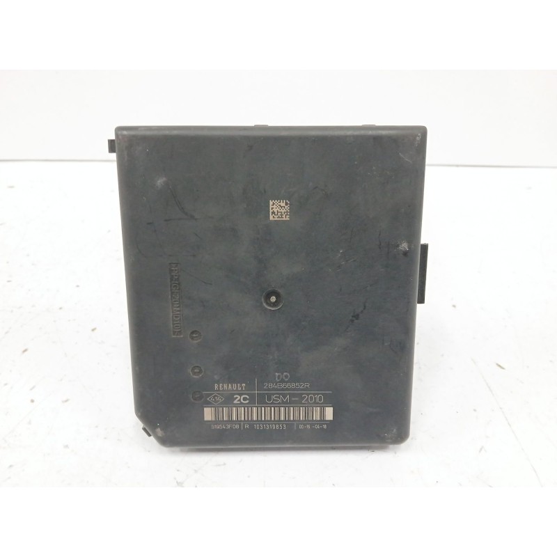 CAJA RELES / FUSIBLES