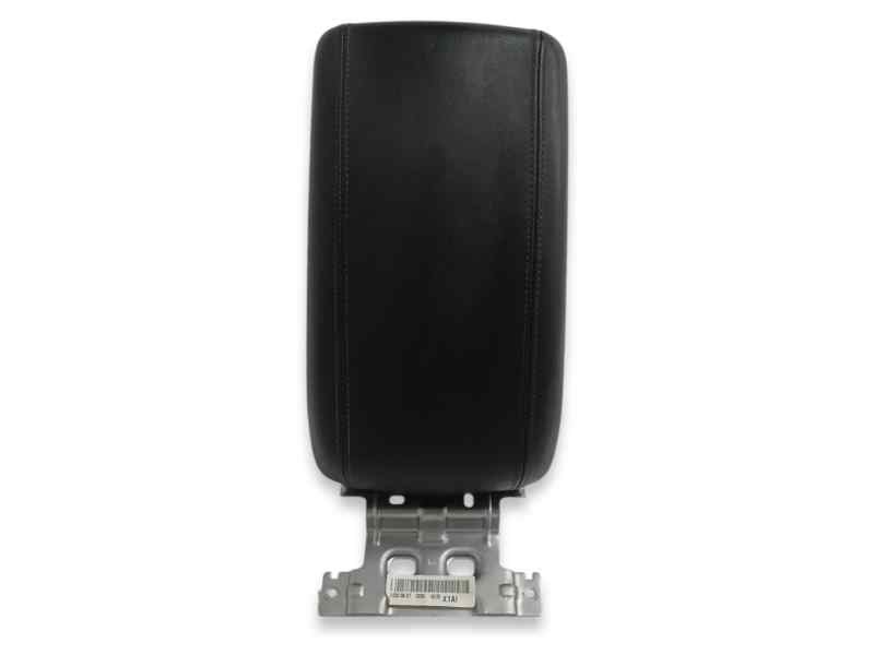 Recambio de apoyabrazos central para ssangyong tivoli 1.5 g15dtf referencia OEM IAM Recambio de apoyabrazos central para ssangyong tivoli 1.5 g15dtf referencia OEM IAM