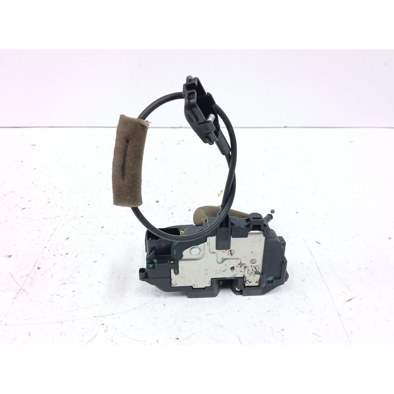 CERRADURA PUERTA DELANTERA DERECHA