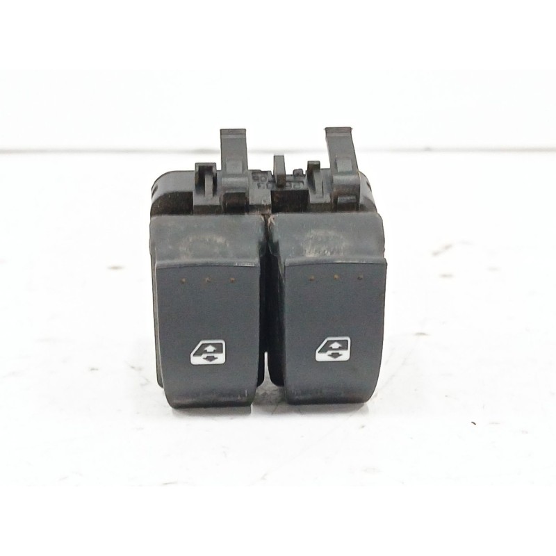 Recambio de mando elevalunas delantero izquierdo para renault master iii autobús (jv) 2.3 dci 145 fwd (jv0f, jv0s, jv0t) referen