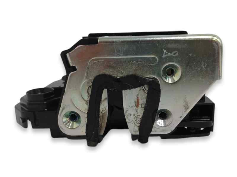 Recambio de cerradura puerta trasera derecha para ssangyong tivoli 1.5 g15dtf referencia OEM IAM 7132035001 Recambio de cerradura puerta trasera derecha para ssangyong tivoli 1.5 g15dtf referencia OEM IAM 7132035001