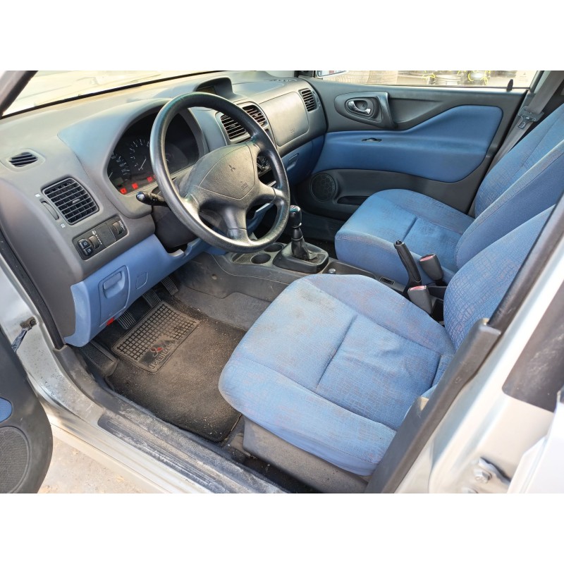 MITSUBISHI SPACE STAR Monospace (DG_A) 2001