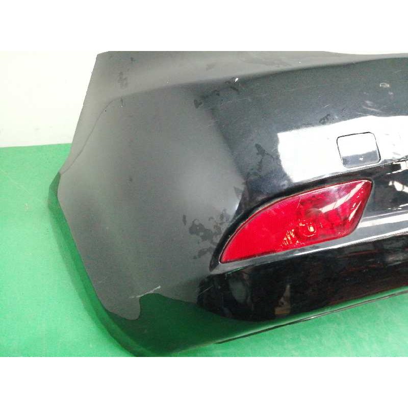 PARAGOLPES TRASERO