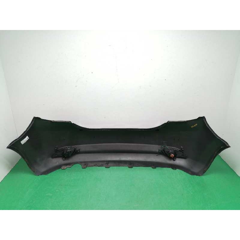 PARAGOLPES TRASERO