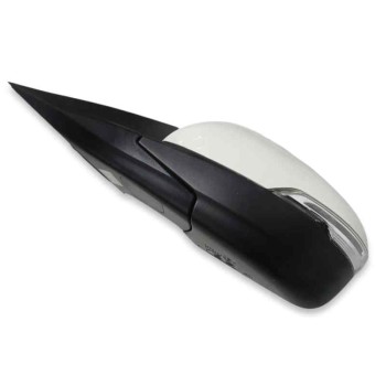 Recambio de retrovisor izquierdo para ssangyong tivoli 1.5 g15dtf referencia OEM IAM  8 CABLES 