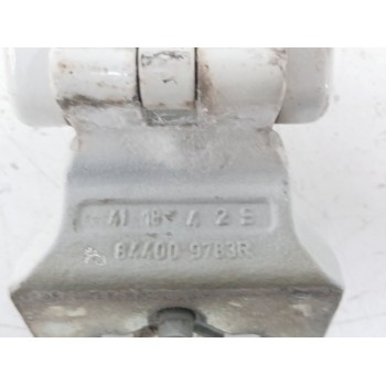 Recambio de bisagra derecha porton para renault master iii autobús (jv) 2.3 dci 145 fwd (jv0f, jv0s, jv0t) referencia OEM IAM 84