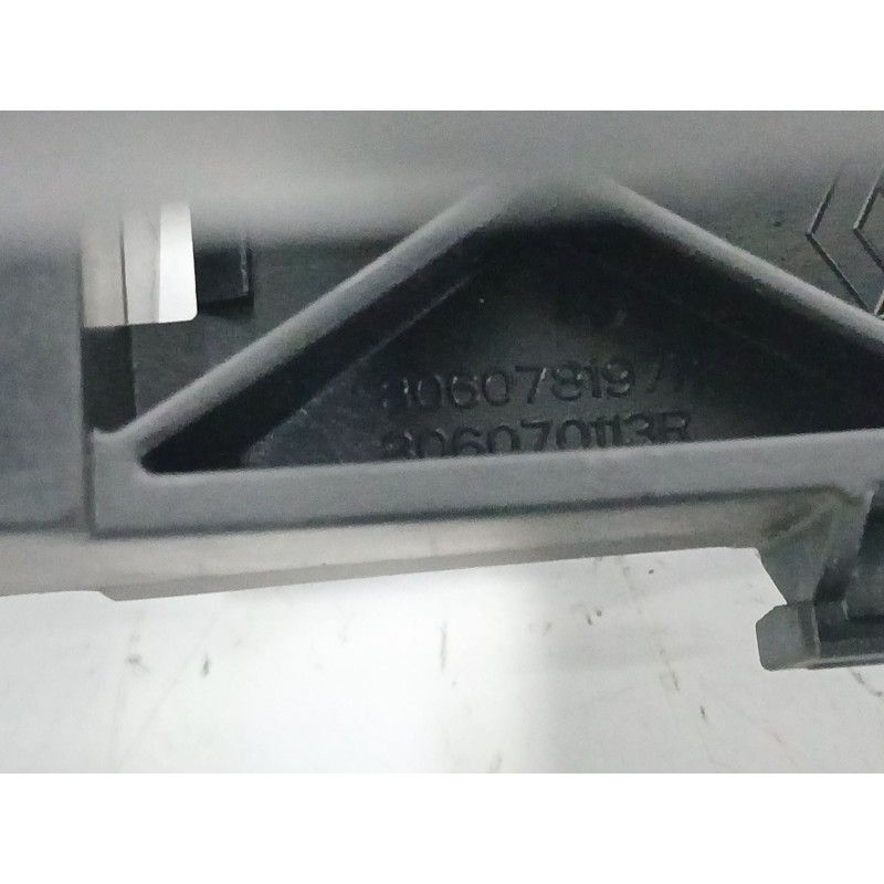 MANETA EXTERIOR DELANTERA IZQUIERDA