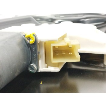 Recambio de elevalunas trasero izquierdo para mercedes-benz clase m (w164) 3.0 cdi cat referencia OEM IAM A1647303179  