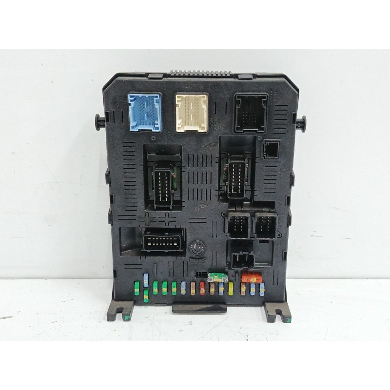 Recambio de caja reles / fusibles para peugeot 307 (3a/c) 1.6 hdi referencia OEM IAM 9661940480 216760315B 216761594