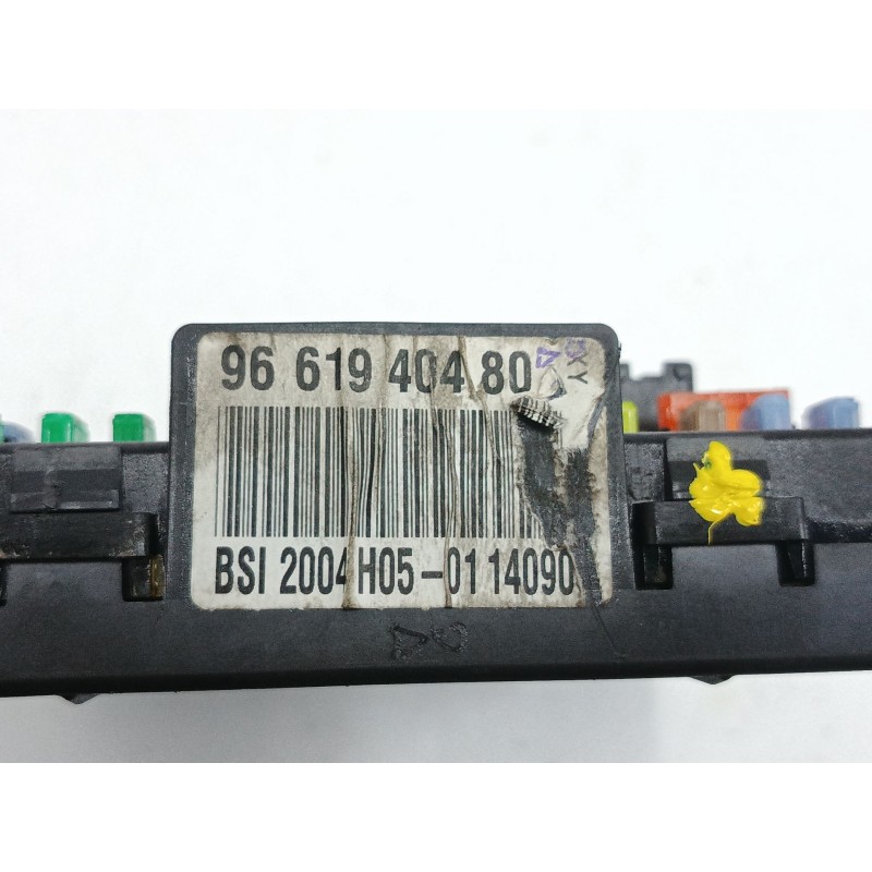 CAJA RELES / FUSIBLES 216760315B 216761594