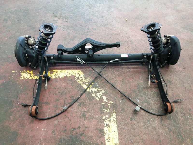Recambio de puente trasero para nissan primera berlina (p12) 2.2 16v turbodiesel cat referencia OEM IAM   