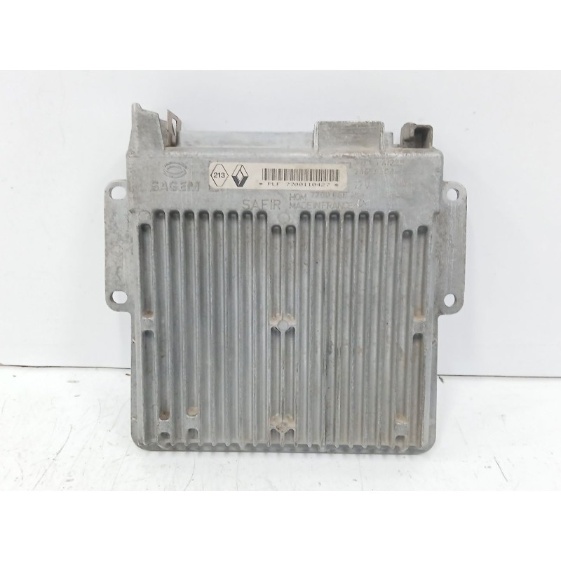 Recambio de centralita motor uce para renault clio ii (bb_, cb_) 1.2 (bb0a, bb0f, bb10, bb1k, bb28, bb2d, bb2h, cb0a,... referen