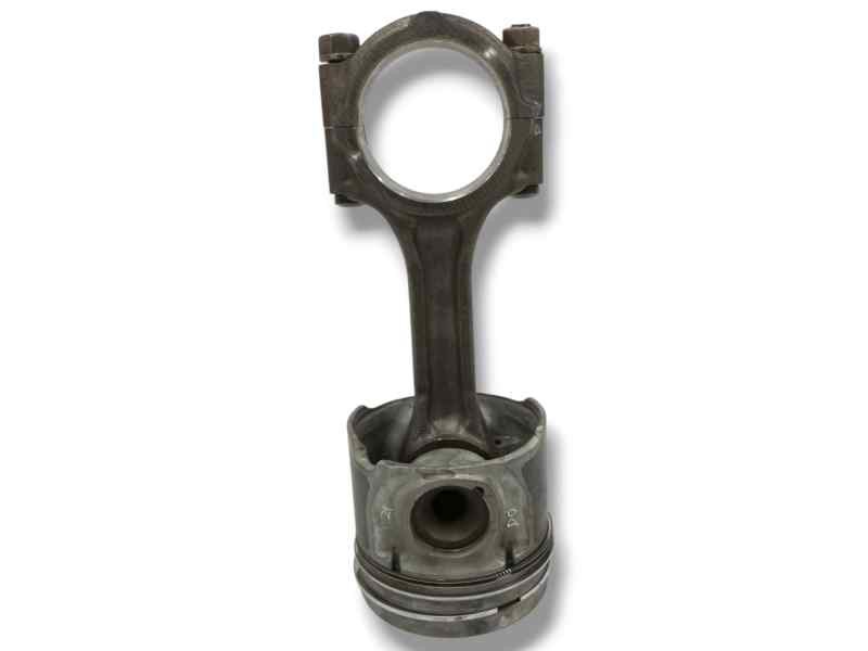 Recambio de biela para kia sorento 2.5 crdi cat referencia OEM IAM  CON PISTON 