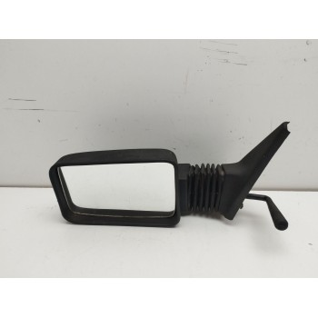 RETROVISOR IZQUIERDO 