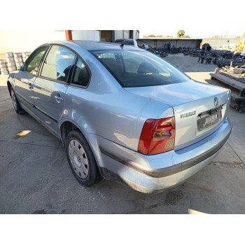 volkswagen passat b5 (3b2) del año 2000
