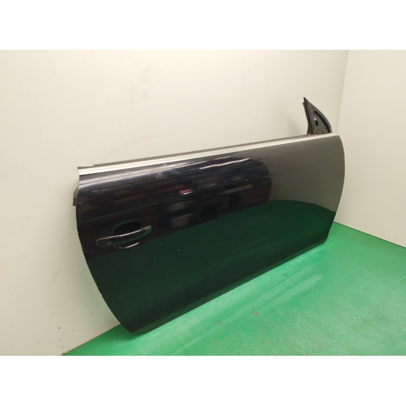 PUERTA DELANTERA DERECHA OBSERVAR FOTOS