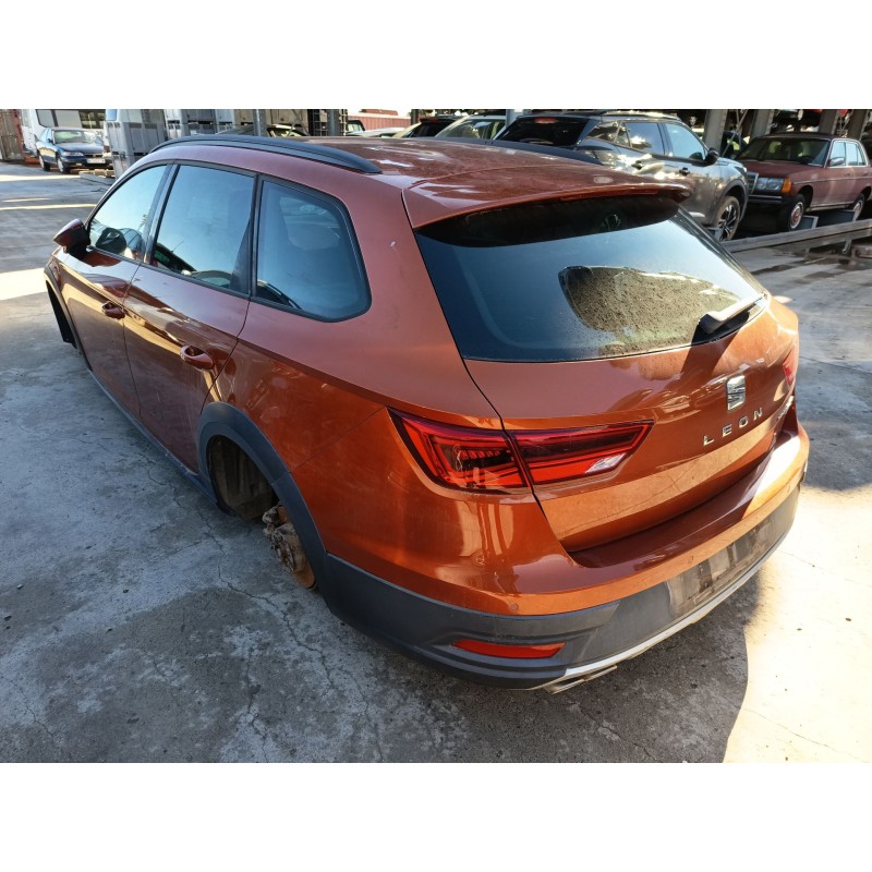 PARAGOLPES TRASERO 5F9807521B