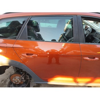 Recambio de puerta trasera derecha para seat leon st (5f8) 2.0 tdi 4drive referencia OEM IAM   