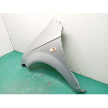 Recambio de aleta delantera izquierda para hyundai getz (tb) 1.6 referencia OEM IAM 663110B750  