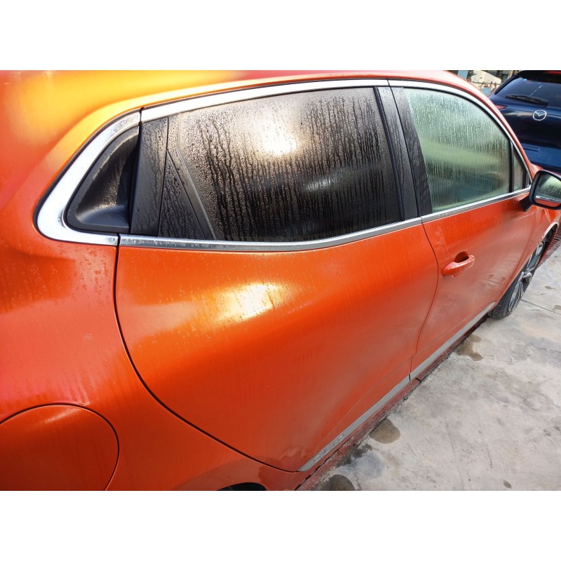 PUERTA TRASERA DERECHA