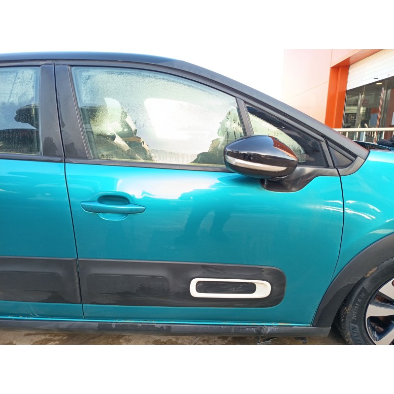 Recambio de puerta delantera derecha para citroën c3 iii (sx) 1.2 thp 110 referencia OEM IAM   