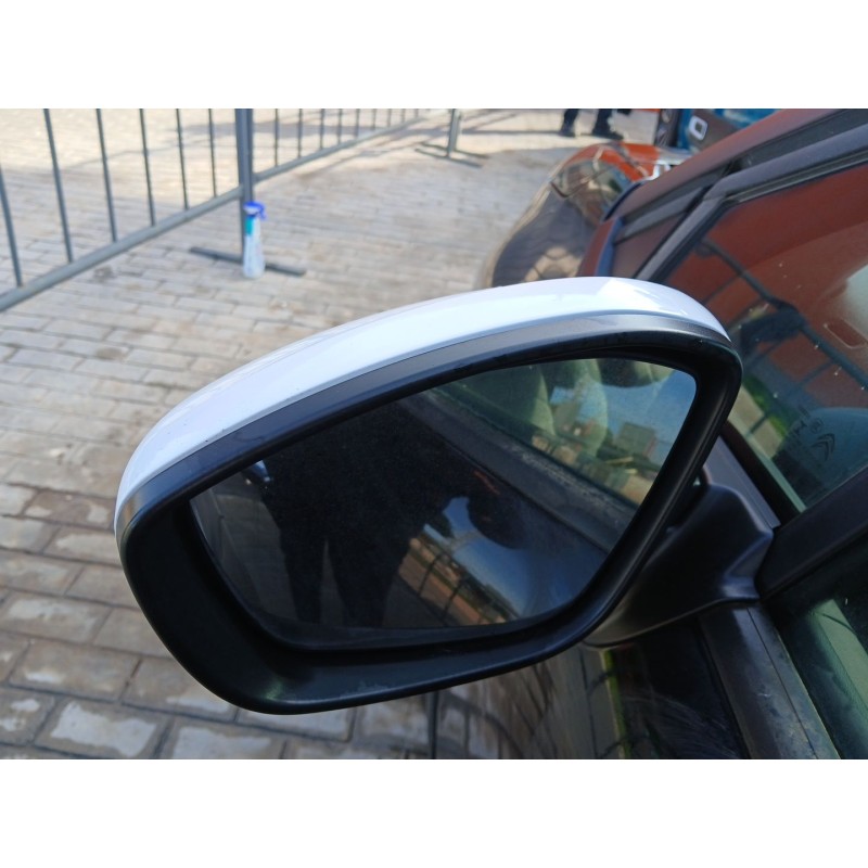 RETROVISOR IZQUIERDO