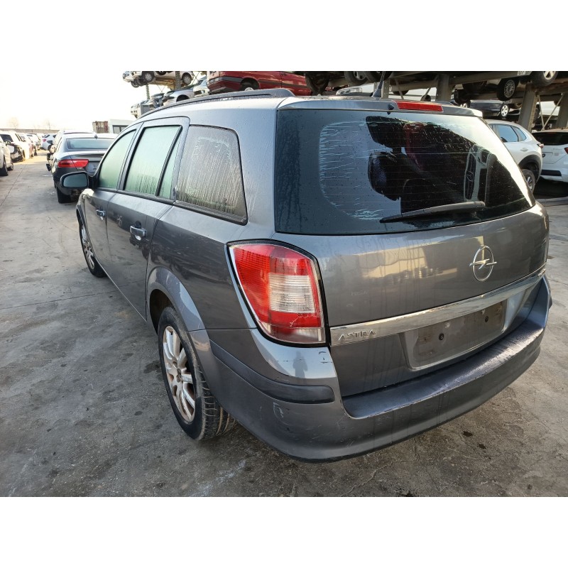 OPEL ASTRA H Station Wagon (A04) 2005