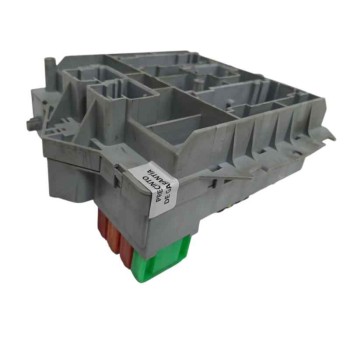 Recambio de caja reles / fusibles para alfa romeo 147 (190) 1.6 16v cat referencia OEM IAM 51742419  