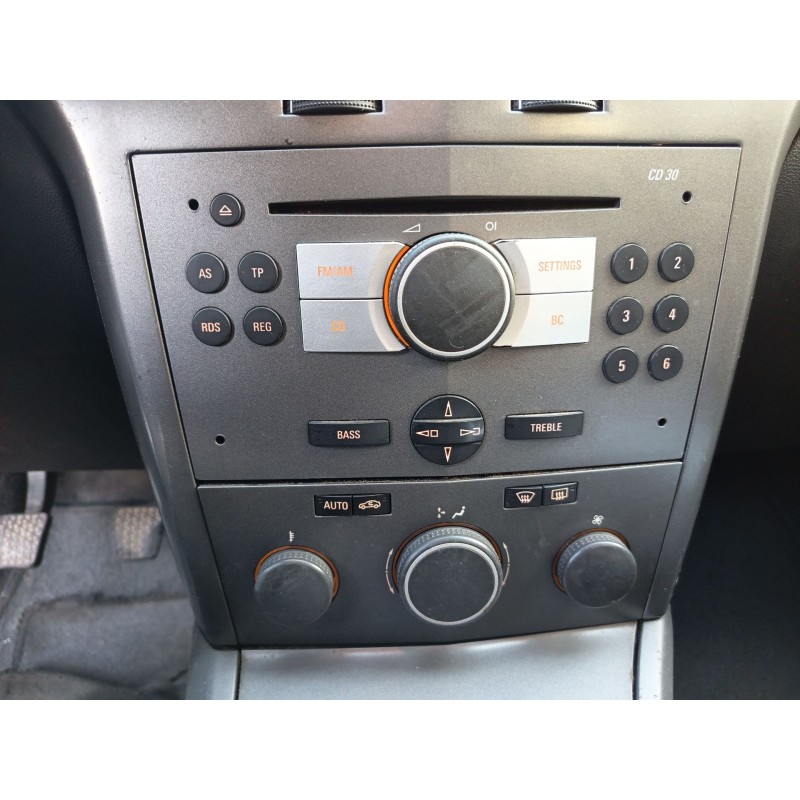 OPEL ASTRA H Station Wagon (A04) 2005