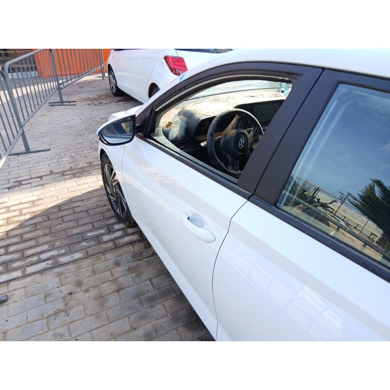 PUERTA DELANTERA IZQUIERDA