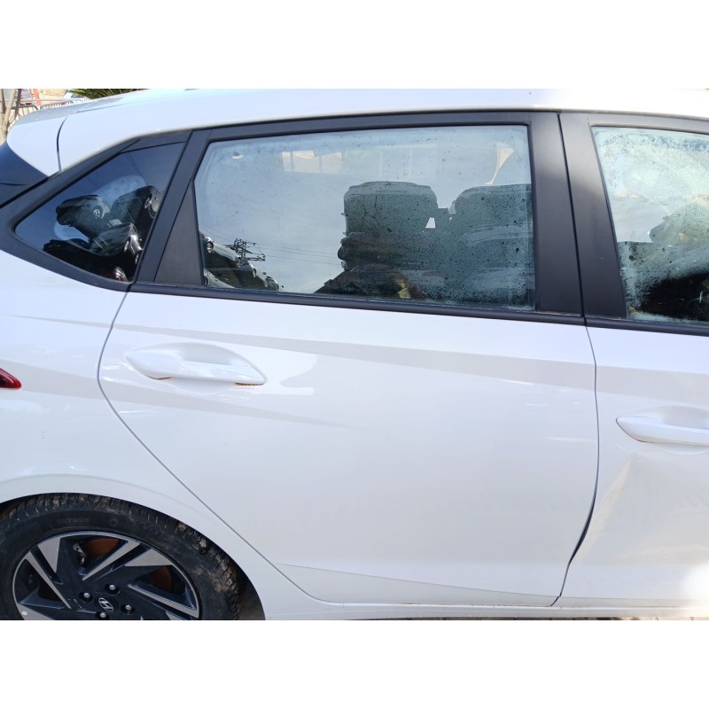 Recambio de puerta trasera derecha para hyundai i20 iii (bc3, bi3) 1.0 t-gdi referencia OEM IAM   