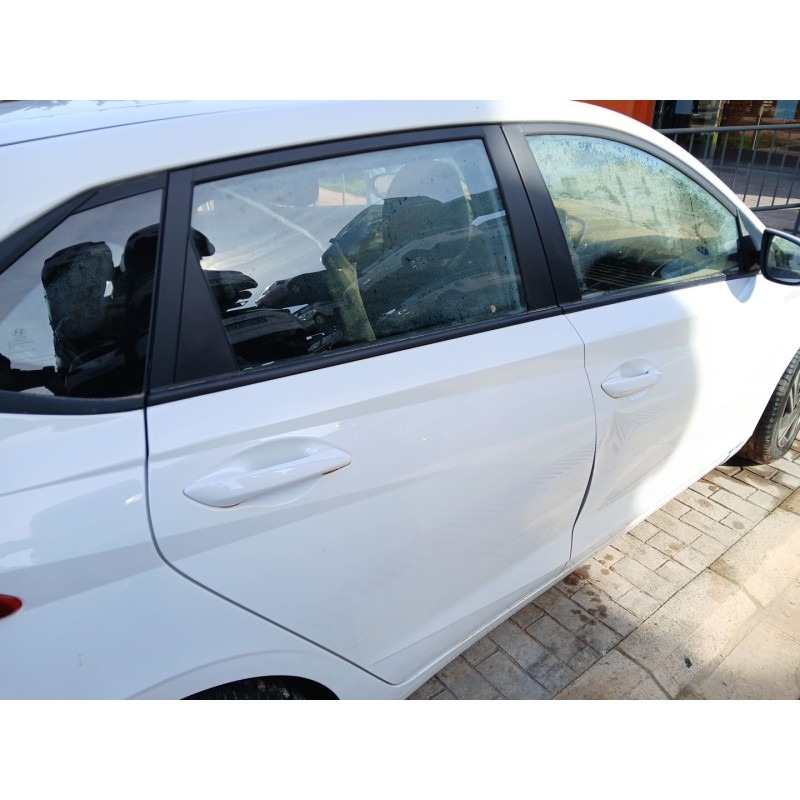 PUERTA TRASERA DERECHA