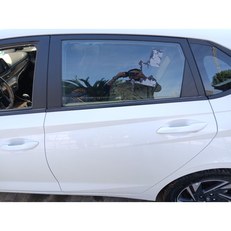 Recambio de puerta trasera izquierda para hyundai i20 iii (bc3, bi3) 1.0 t-gdi referencia OEM IAM   