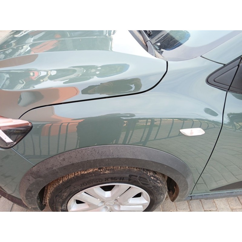 Recambio de aleta delantera izquierda para dacia sandero iii 1.0 tce 90 referencia OEM IAM   