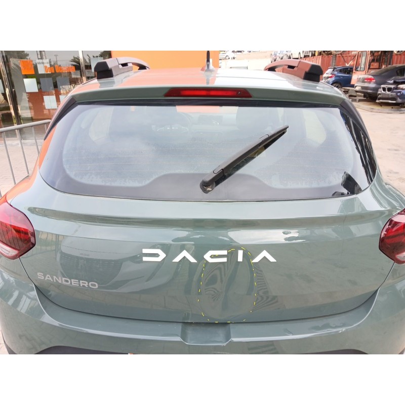 Recambio de porton trasero para dacia sandero iii 1.0 tce 90 referencia OEM IAM   
