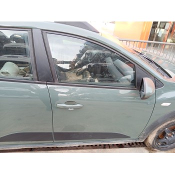 Recambio de puerta delantera derecha para dacia sandero iii 1.0 tce 90 referencia OEM IAM   