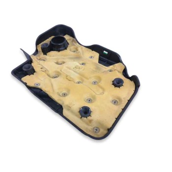 Recambio de tapa motor para ssangyong tivoli 1.5 g15dtf referencia OEM IAM A1750101014  