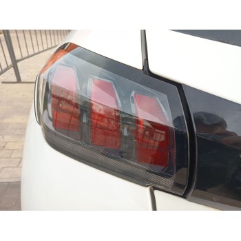 Recambio de piloto trasero izquierdo para peugeot 208 ii (ub_, up_, uw_, uj_) 1.5 bluehdi 100 referencia OEM IAM   