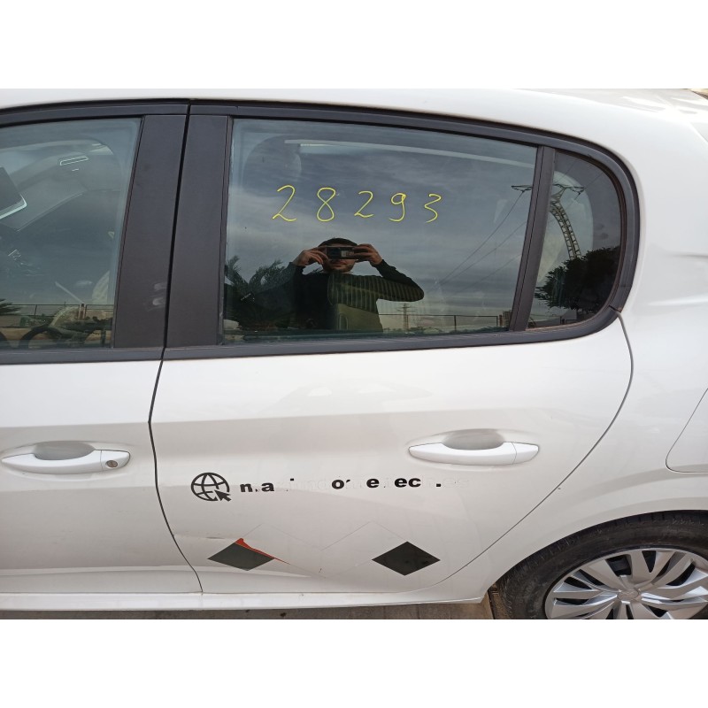 Recambio de puerta trasera izquierda para peugeot 208 ii (ub_, up_, uw_, uj_) 1.5 bluehdi 100 referencia OEM IAM   