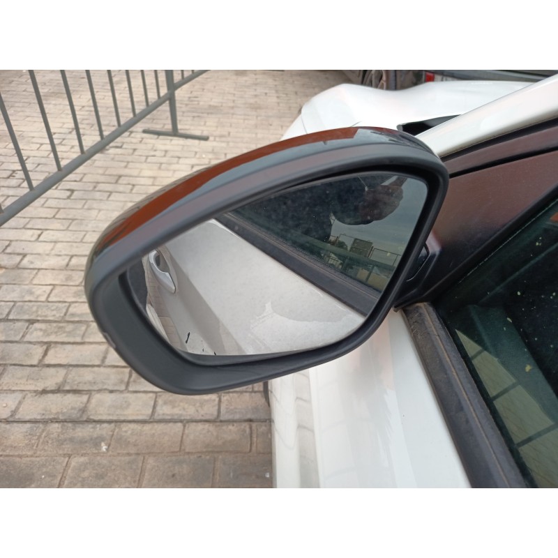 RETROVISOR IZQUIERDO