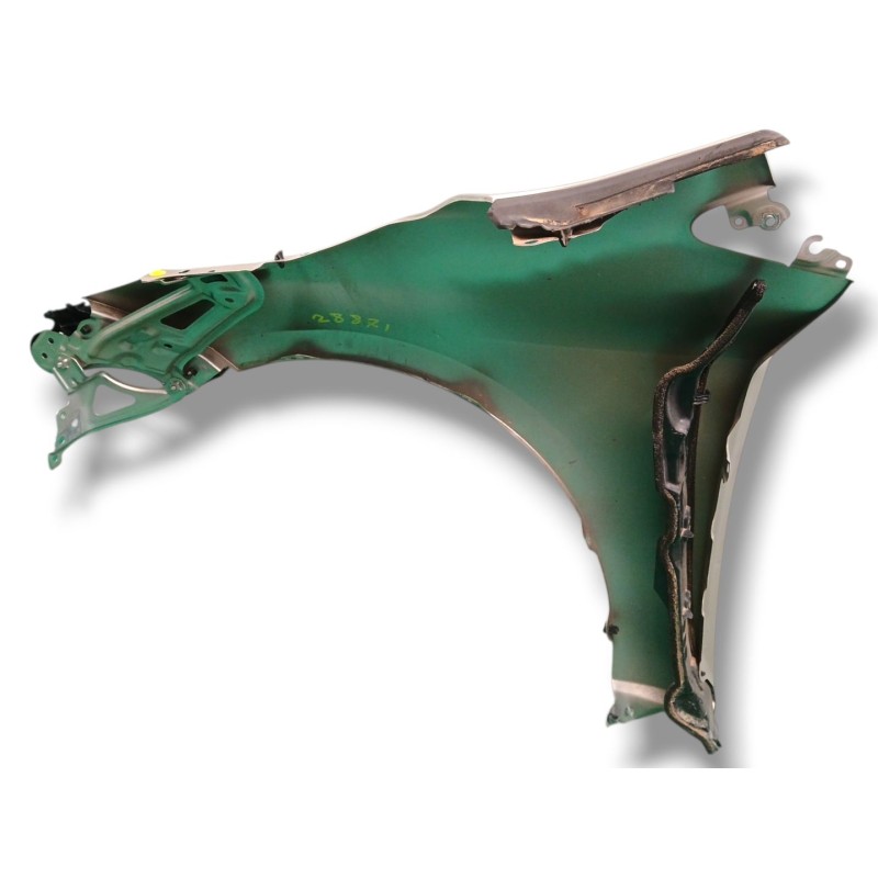 ALETA DELANTERA DERECHA